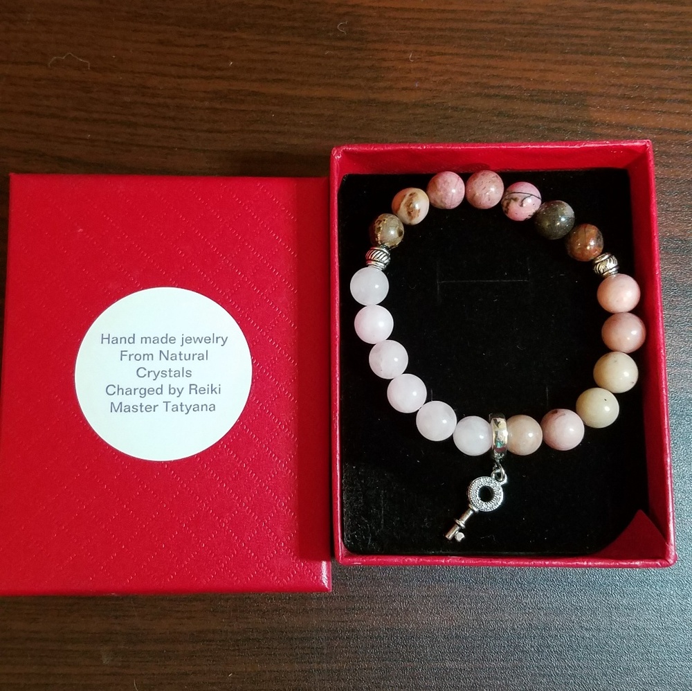 Attract Love and Romance crystal Bracelet